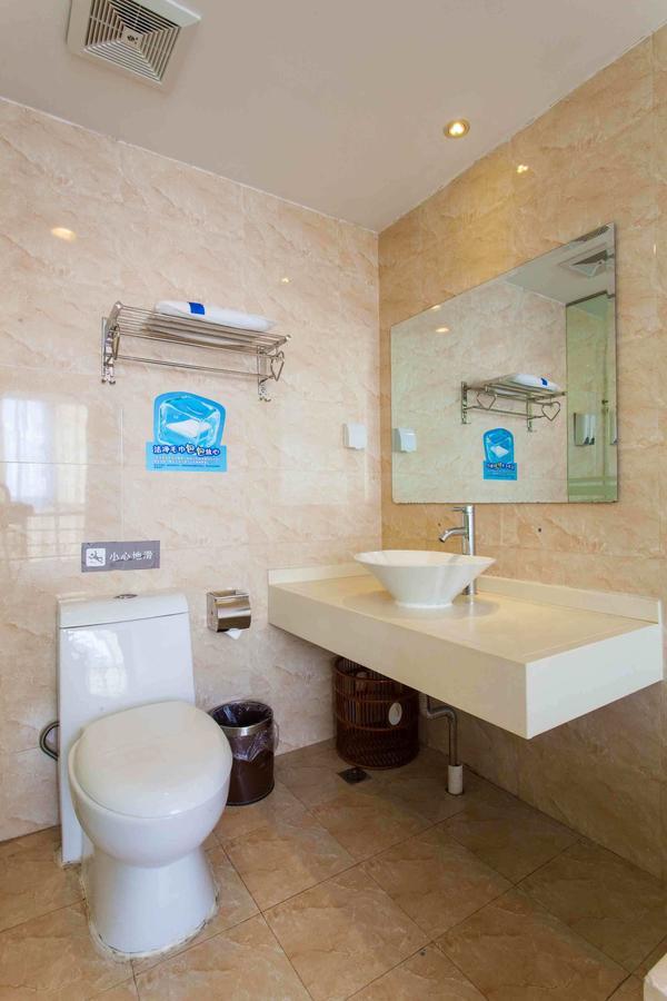 7Days Inn Dongguan Houjie Conference & Exhibition Center Номер фото