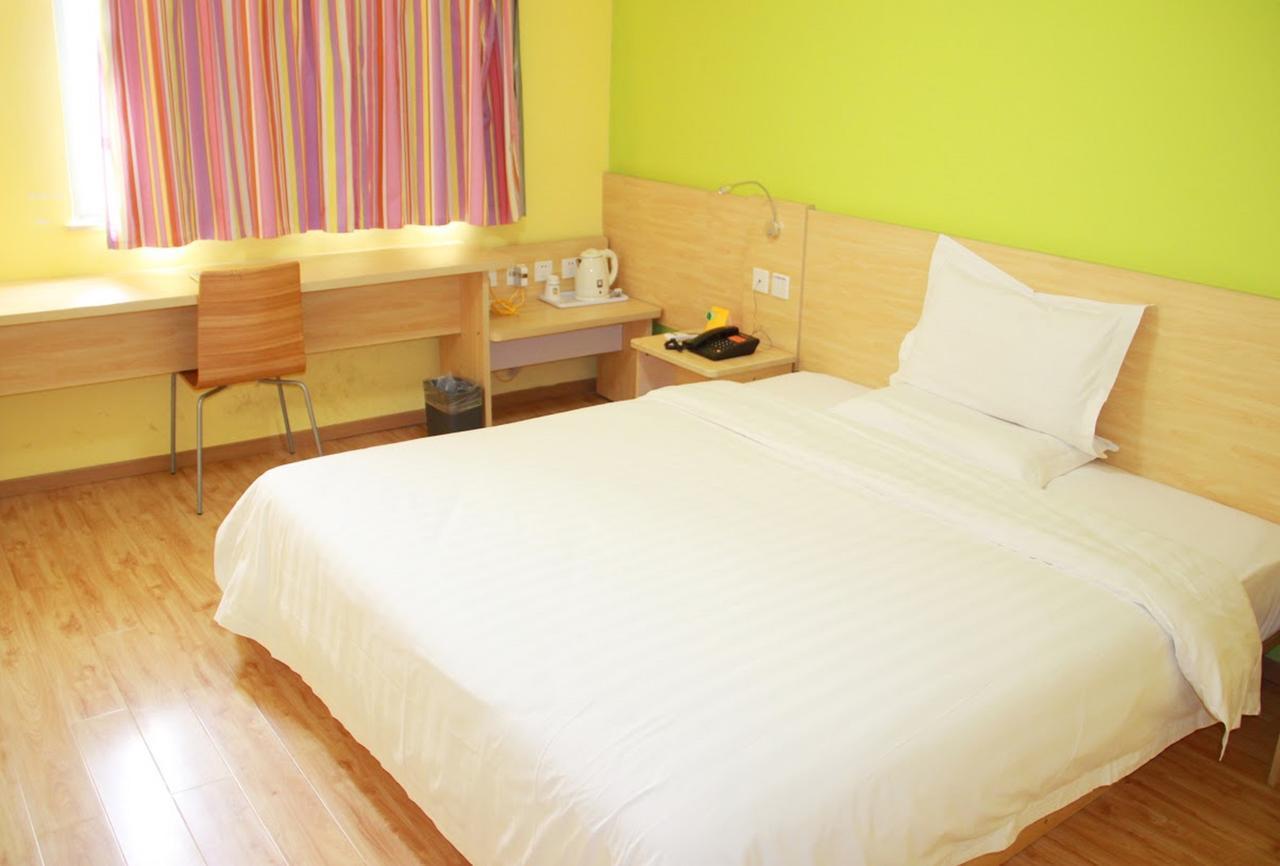 7Days Inn Dongguan Houjie Conference & Exhibition Center Экстерьер фото