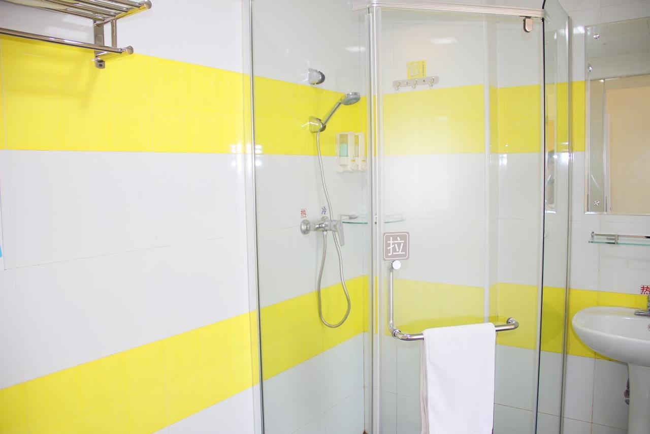 7Days Inn Dongguan Houjie Conference & Exhibition Center Экстерьер фото